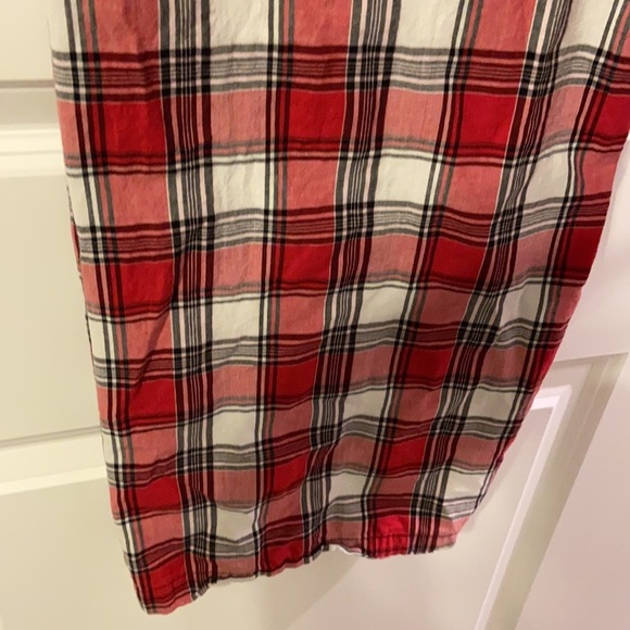 V.S black, red and white classic button down pajamas with drawstring waist. - Picture 6 of 12